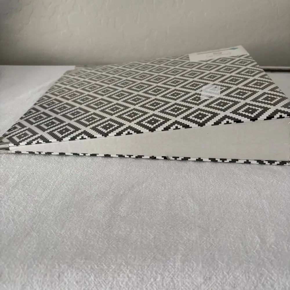 Project Life Heidi Swapp Geometric 12x12 Scrapbook Album D-Ring New Sealed